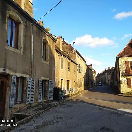 Appartement Hibou Pesmes エクステリア 写真